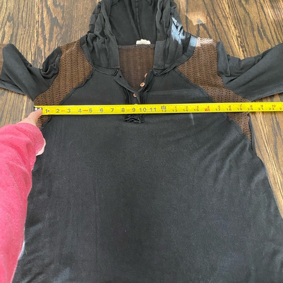 Soft Wash Hoodie Top - Picture 15 of 16